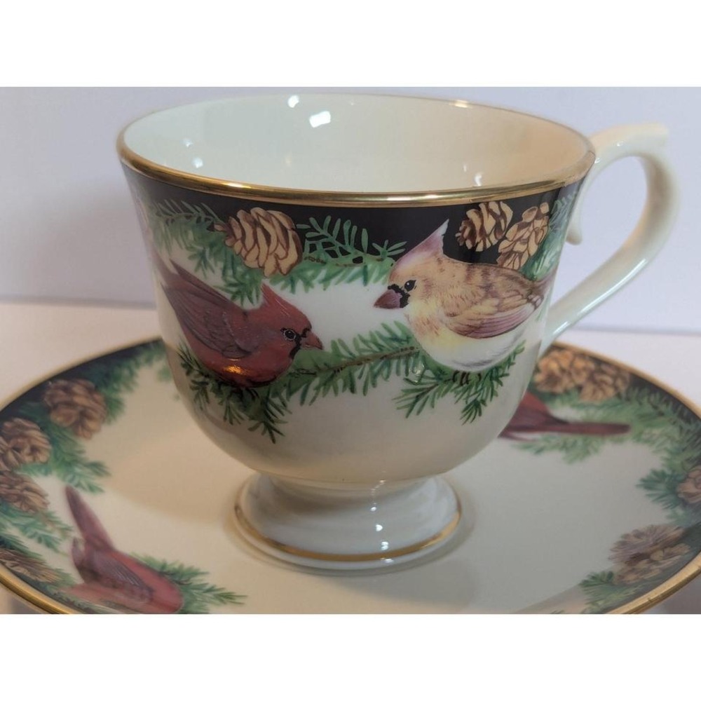 Lenox Birds of America Cardinal Set of 2 Teacups & Saucers 1993 - Picture 7 of 8
